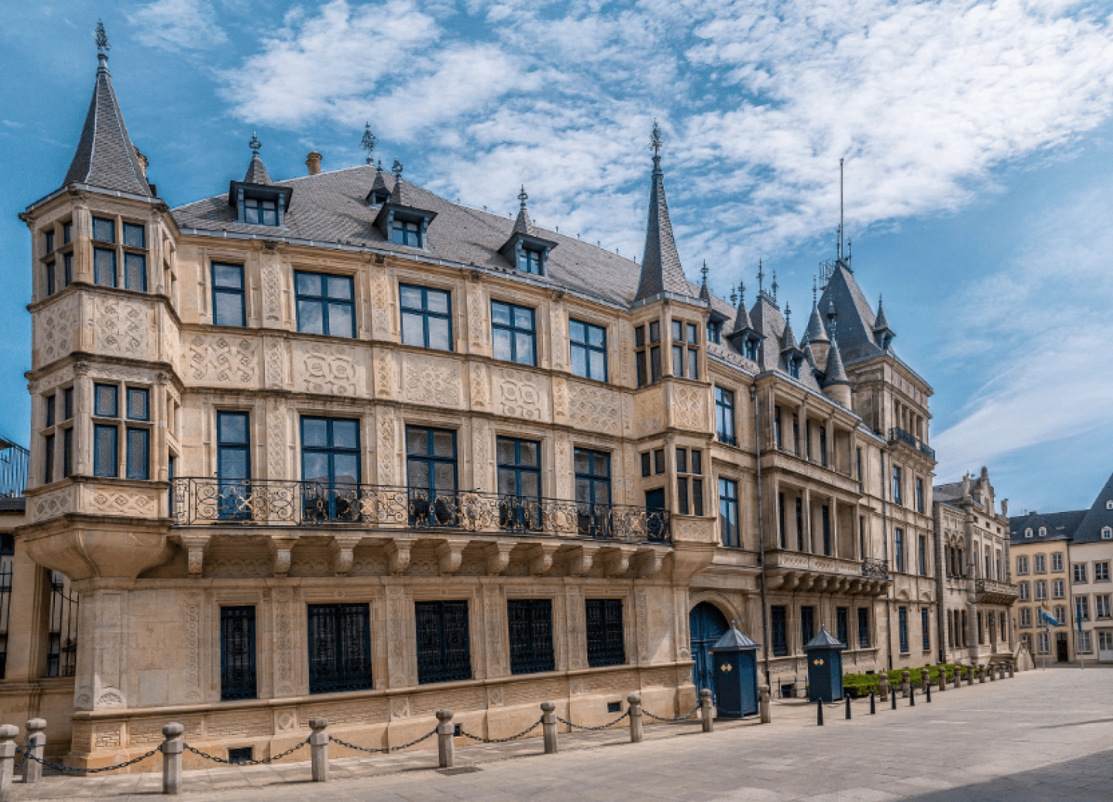 [Tour châu Âu 5 nước tháng 11] Pháp - Luxembourg - Bỉ - Hà Lan - Đức (28/11/2025)