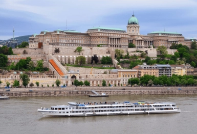 [Tour Đông Âu tháng 7] Đức - Áo - Hungary - Slovakia - Séc (25/07/2026)