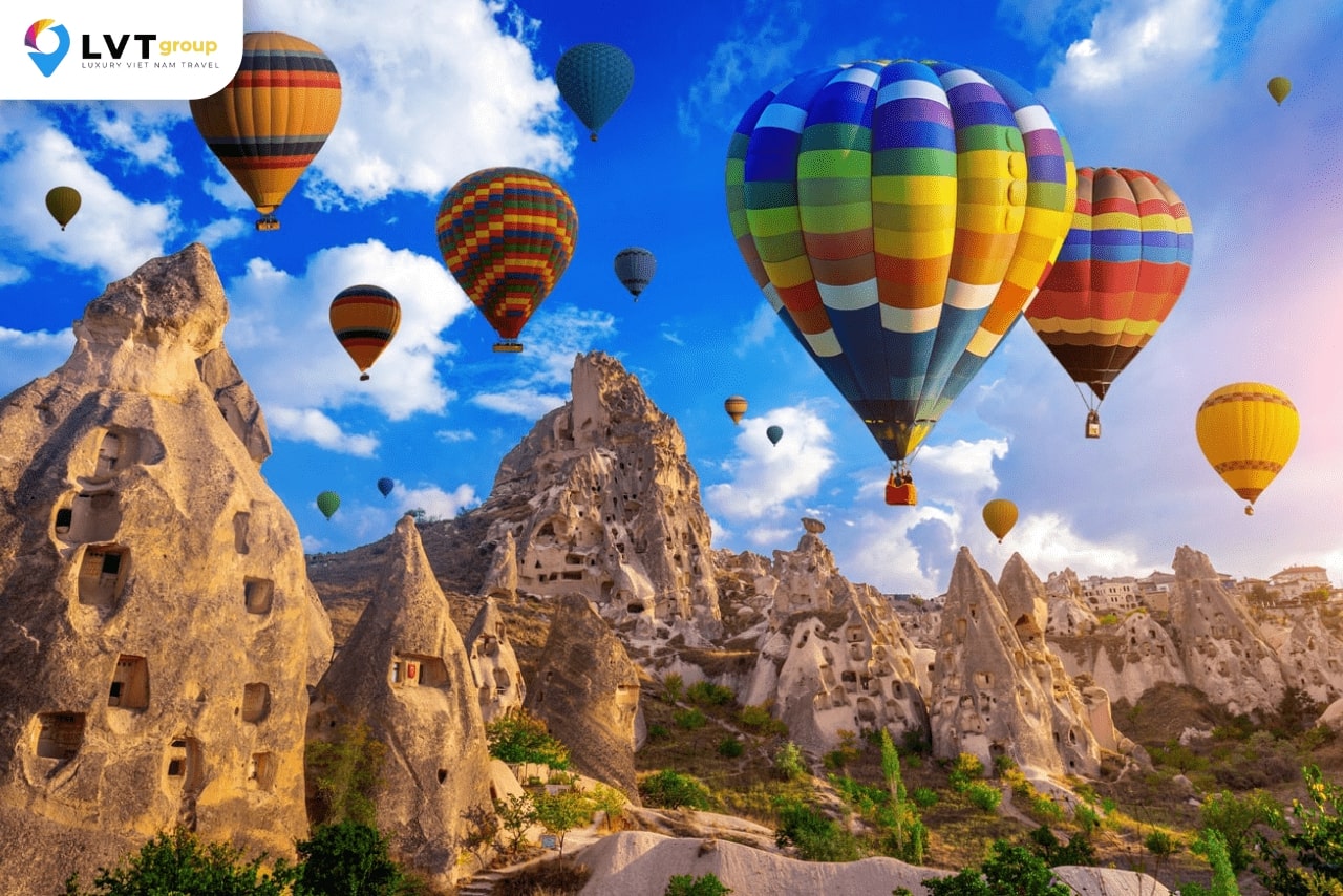 Đến Cappadocia mùa hè để chiêm ngưỡng khinh khí cầu