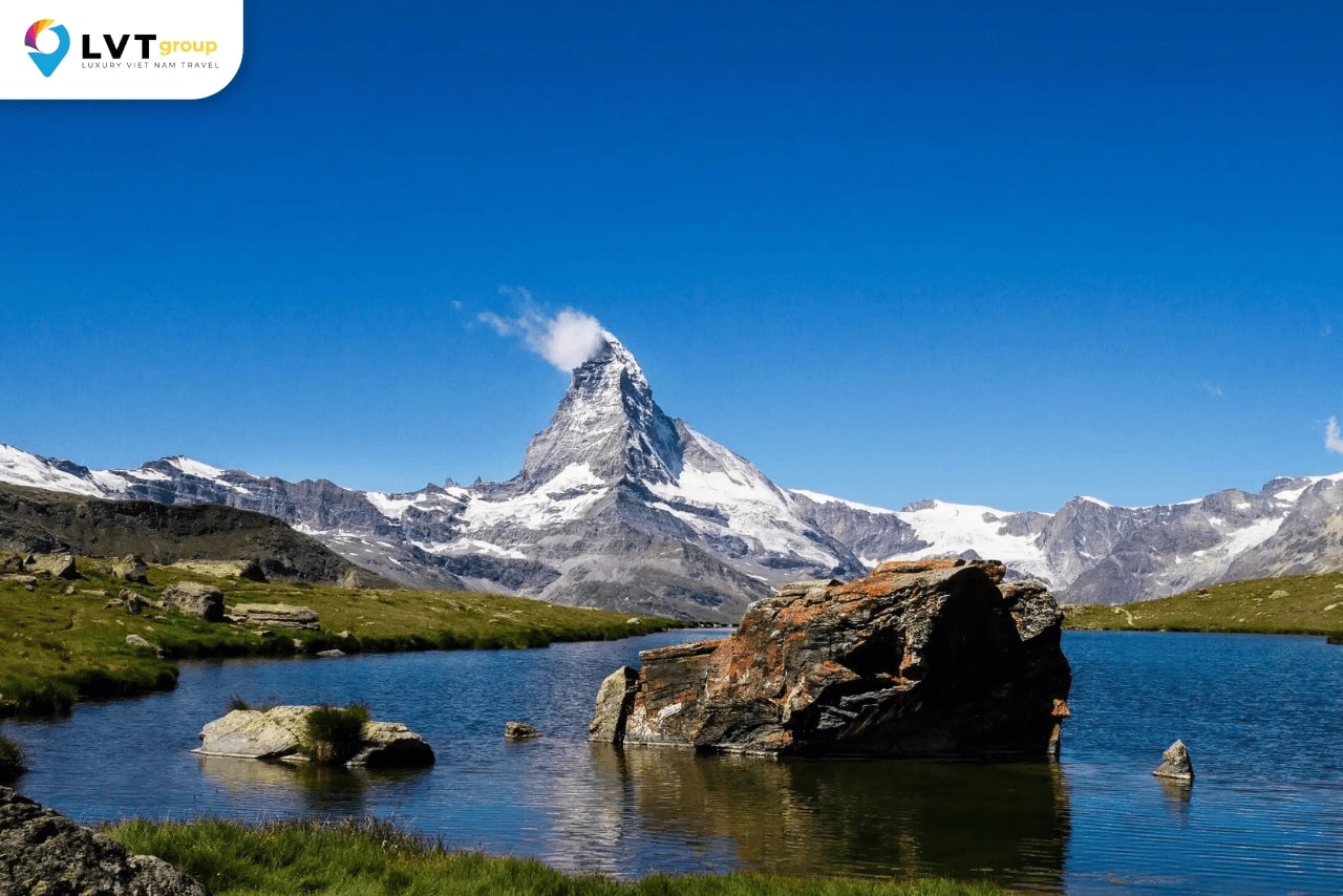 Bức tranh thiên nhiên đẹp đến nao lòng của Zermatt - Thụy Sĩ