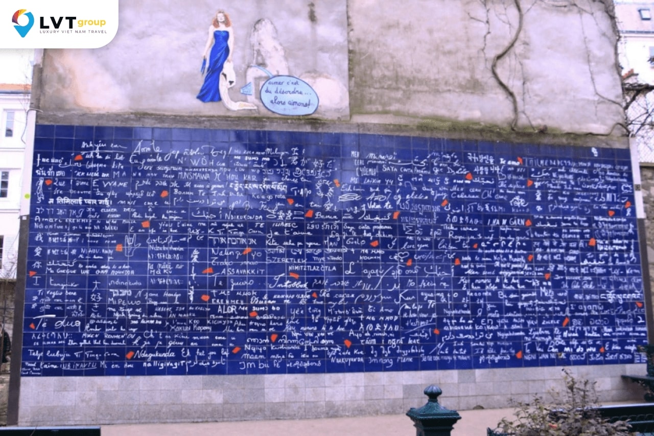 Bức tường Mur des Je t'aime bằng nhiều thứ tiếng