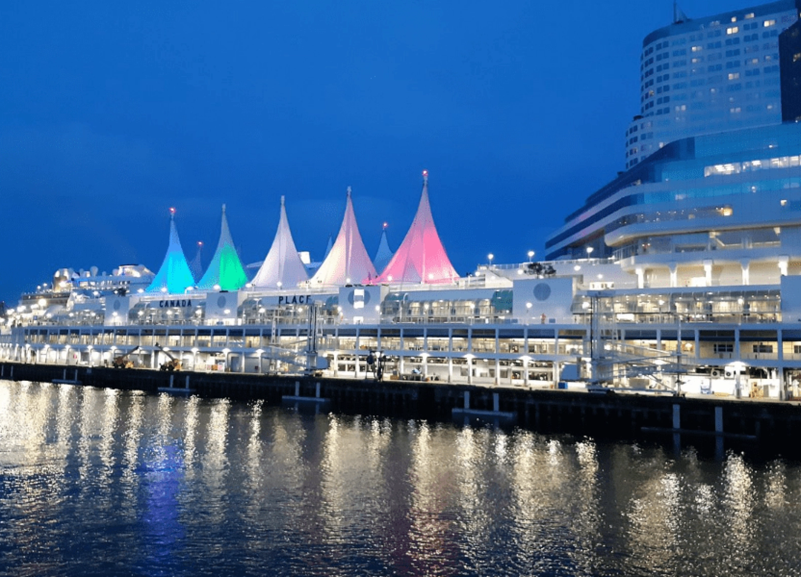 [Tour Canada liên tuyến tháng 8] Vancouver - Victoria - Toronto - Niagara (17/08/2026)