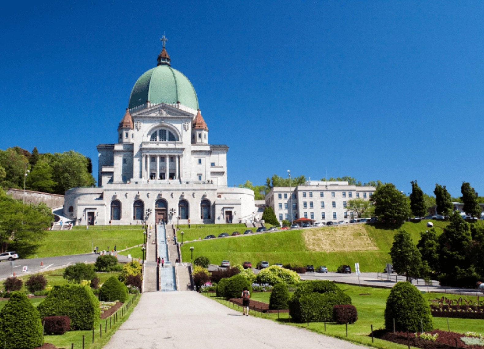 [Tour Canada bờ Đông tháng 7] Du lịch Toronto - Niagara Fall - Ottawa - Xứ Ngàn Đảo Kingston - Montreal (01/07/2026)