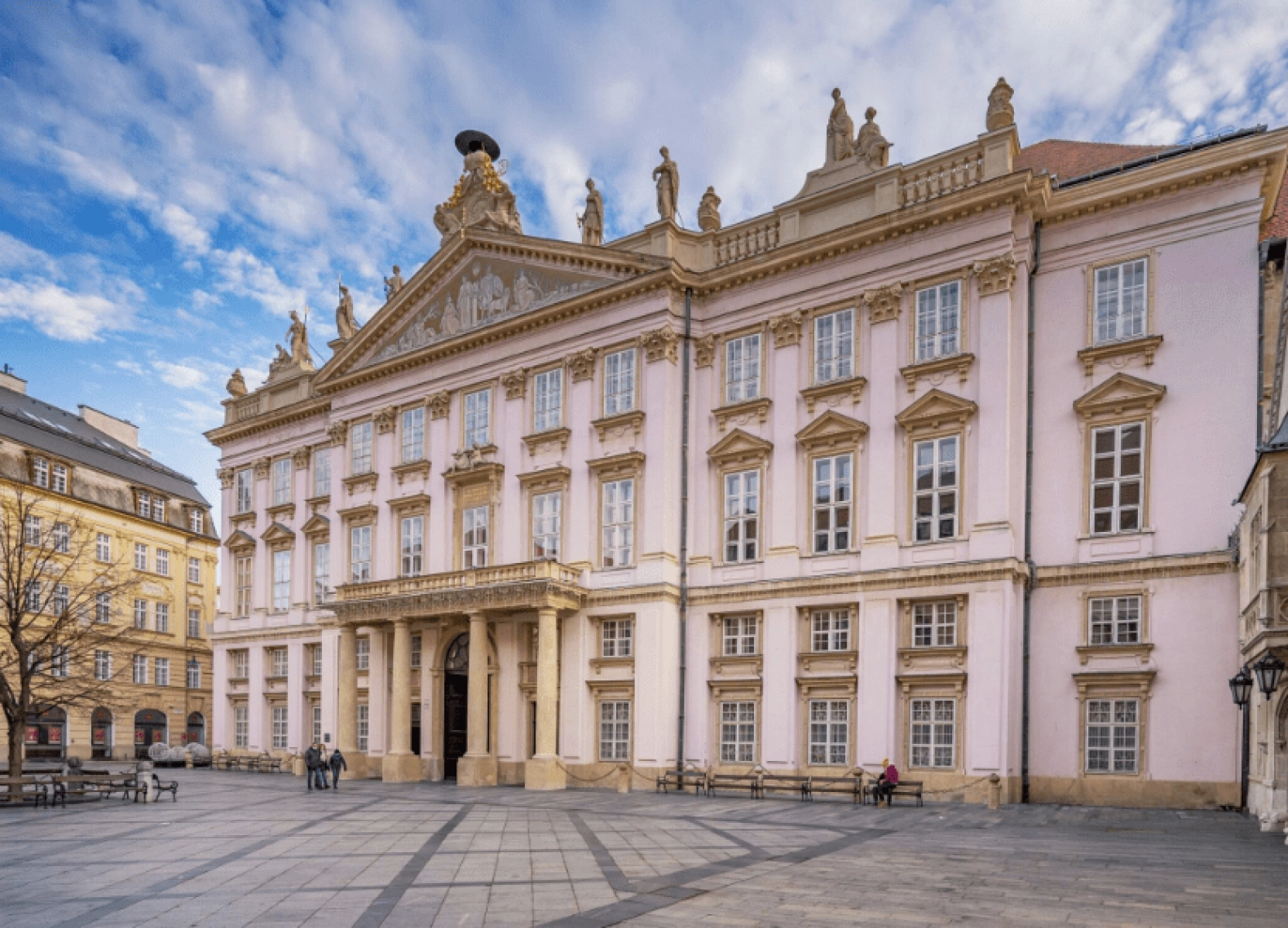[Tour Đông Âu tháng 10] Cộng Hòa Séc - Áo - Slovakia - Hungary (23/10/2025)